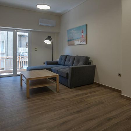 Max Blue Apartment, A Stay Like No Other Pireu Exterior foto
