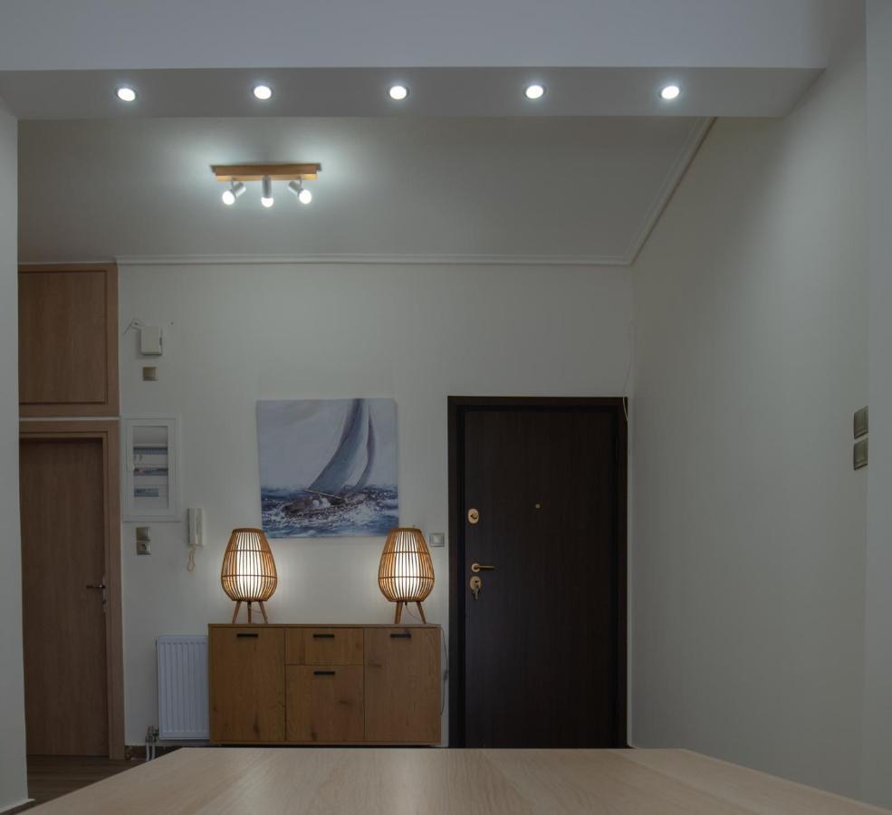 Max Blue Apartment, A Stay Like No Other Pireu Exterior foto